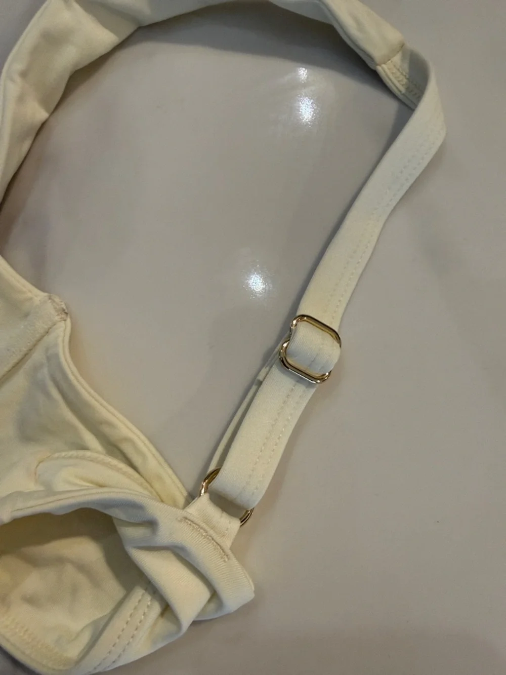 Monday Swimwear Clovelly Underwire Bikini Top Large Ivory